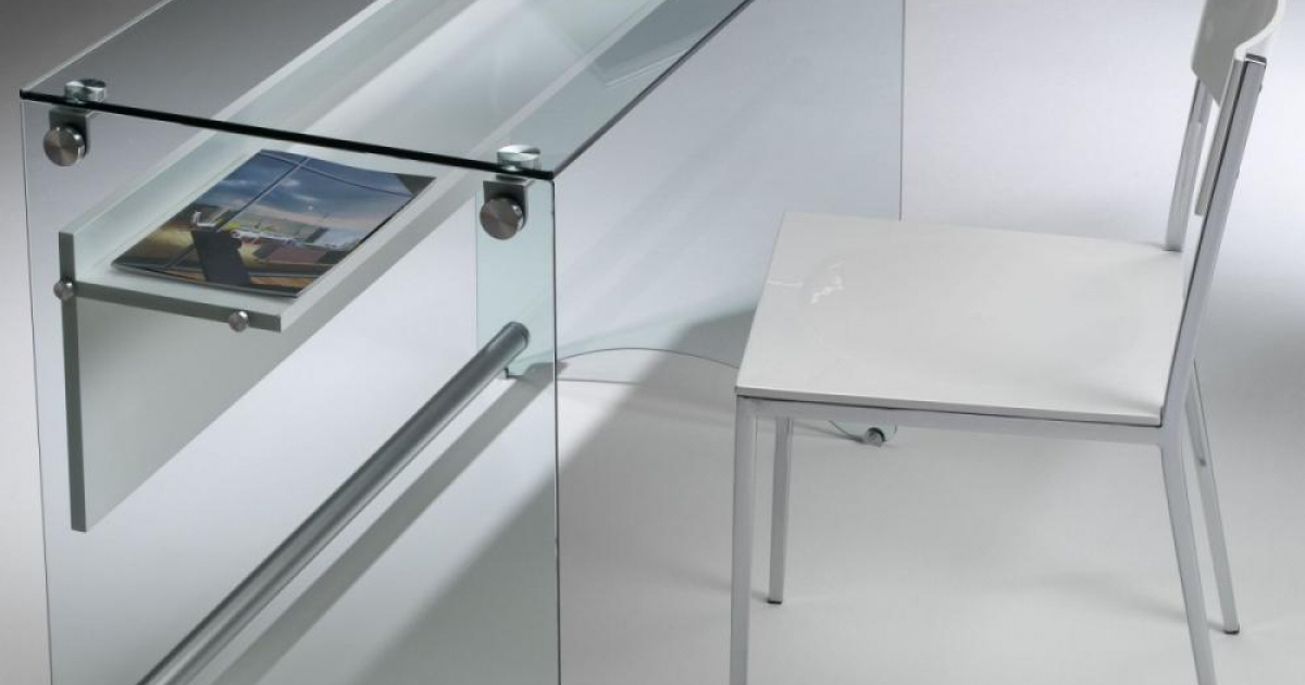 Scriba di Pezzani Schreibtisch aus gehärtetem Glas