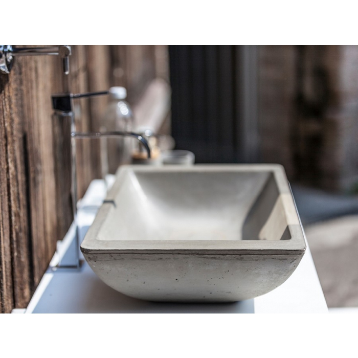 Aufsatzwaschbecken aus Beton von Cipì aus poliertem Beton