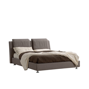 Camelia Bett Lettissimi