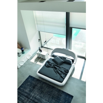 Schlafendes Doppelbett von Tonin Casa in Leder und Kunstleder