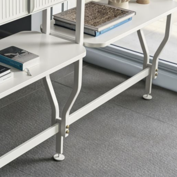 Charlotte Bontempi Wand- oder Deckenbücherregal mit Regalen und Behältern