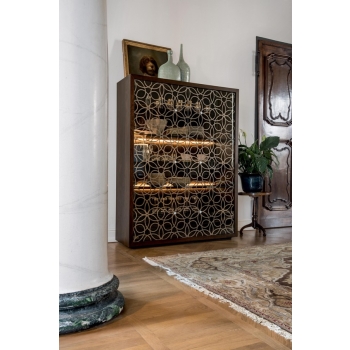 Sideboard der Granada Linie von Tonin Casa elegant in Holz und Glas