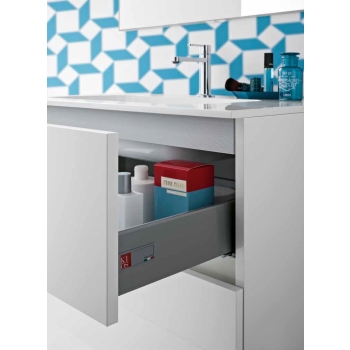 Tris-Schrank von Kios in eleganter und moderner Holzoptik