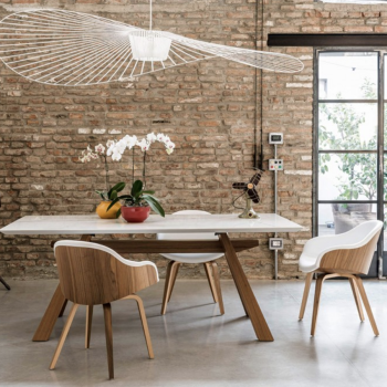 DANNY PB L TS Sessel mit gepolsterter Holzstruktur von Midj