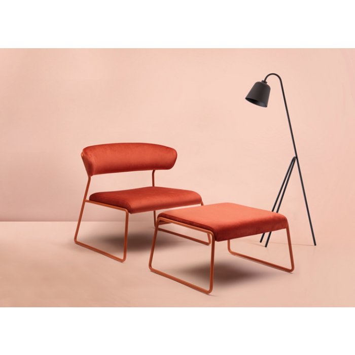 Lisa Lounge Hocker Scab Design