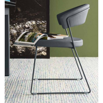 New York Kufenstuhl von Connubia Calligaris