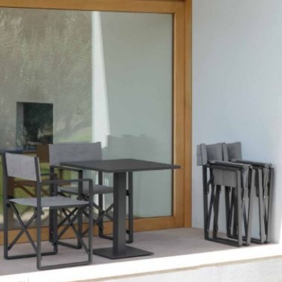 Schicker Regiestuhl von Talenti klappbar aus Aluminium und Textilene für den Außenbereich