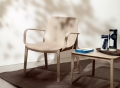 Ginevra Lounge Chair mit Armlehnen im Technopolymer Scab-Design