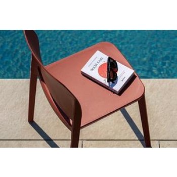 T!pa Technopolymer-Stuhl von Point House