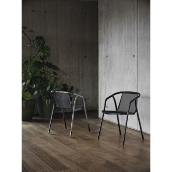 Intemp Stuhl von Bontempi aus lackiertem Stahl mit Netz und Rückenlehne