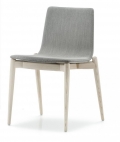 Pedrali Malmo 391 Stuhl mit Schale aus Stoff oder Kunstleder