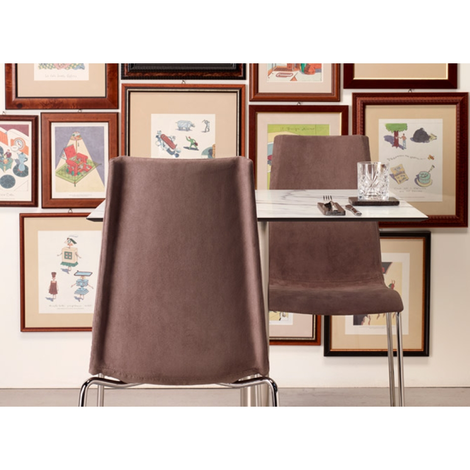Lady B Stuhl mit 4 Beinen und lackiertem Gestell Scab Design