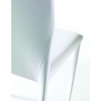 Nubia Stuhl von Ingenia Bontempi mit Bezug aus Kunstleder