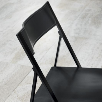 Bontempi Klappstuhl aus Stahl und Sitz aus Polypropylen