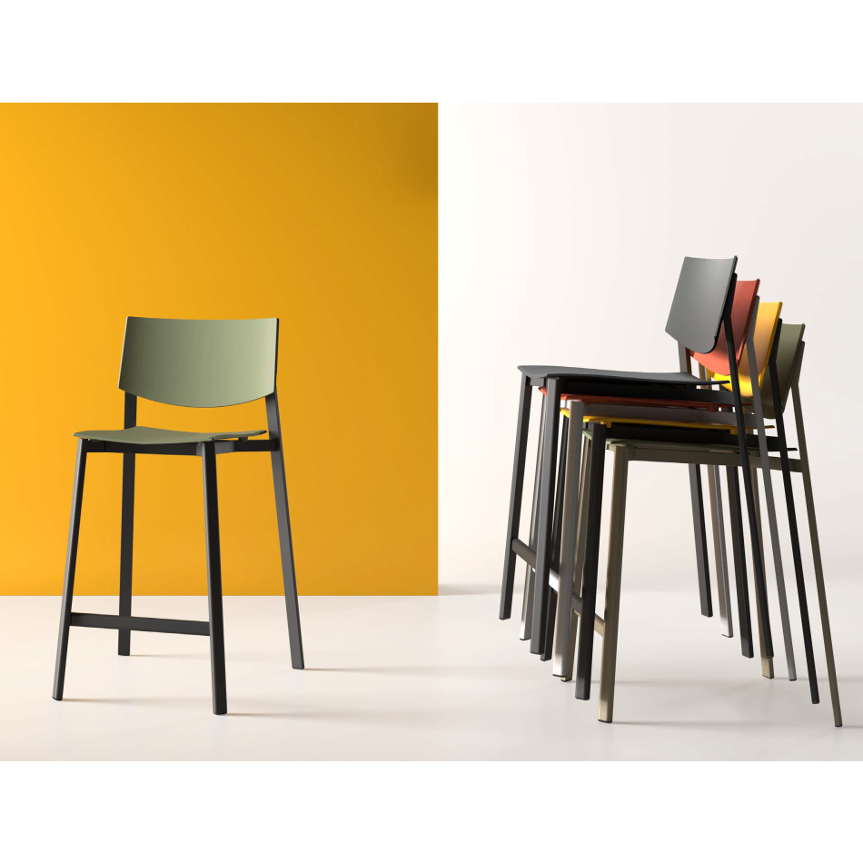 Beba-Hocker von Point House