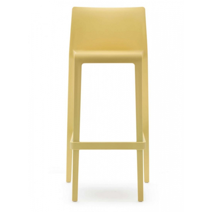 Pedrali Stapelbarer Hocker Volt 678 aus Polypropylen