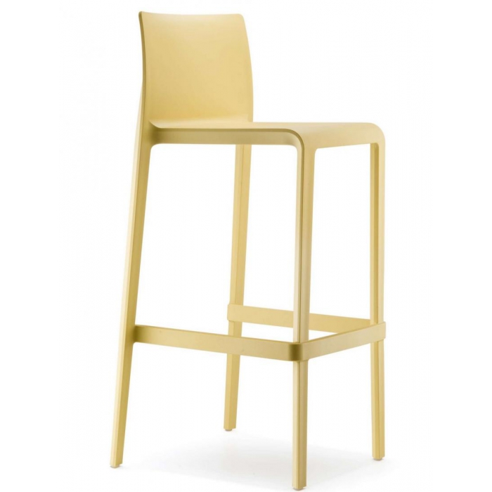 Pedrali Stapelbarer Hocker Volt 678 aus Polypropylen