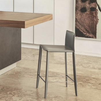 Linda Hocker von Bontempi mit klassischem Design, neu interpretiert in einem modernen Stil