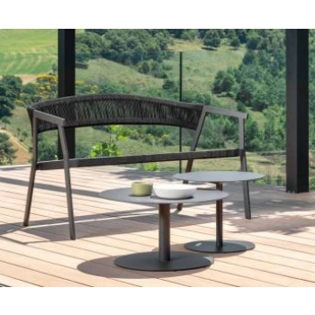 Key Couchtisch von Talenti in zwei Größen