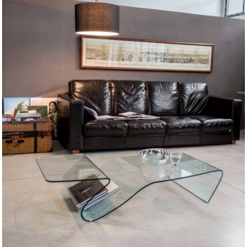 Adachi Couchtisch von Tonin Casa