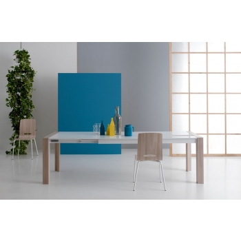 Point House ausziehbarer Milan Tisch mit Melamin- oder Glasplatte