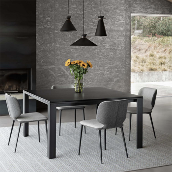 Marcopolo Metalltisch von Midj