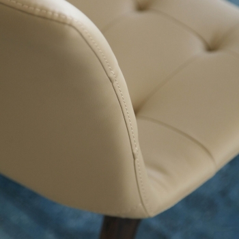 Kuga chair by Bontempi in leather or eco-leather