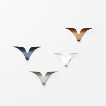 Jonathan coat hanger by Pezzani