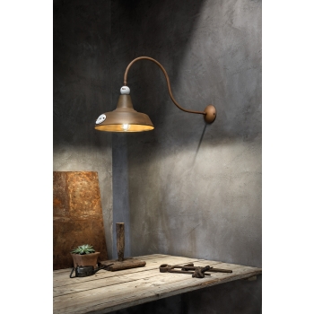 RETRO GRUNGE WALL LAMP C1602
