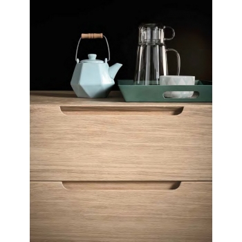 Clover bedside table in solid wood from Altacorte