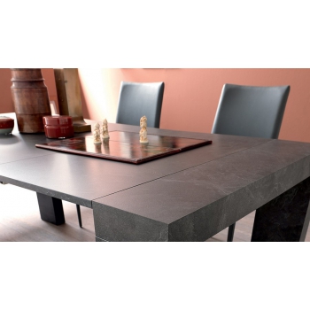 Square extendable console by Altacom