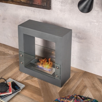 Daysign Bio Fireplace from the ground by Stones