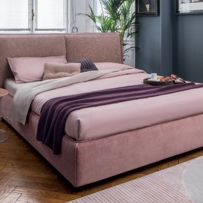 Dolly CS6086 bed by Calligaris