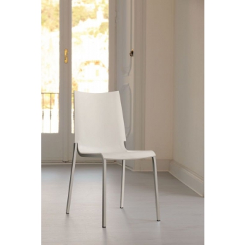 Eva Bontempi chair in polypropylene for outdoor and indoor use or padded 