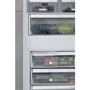 Combined built-in refrigerator SP 40 801 by Whirlpool