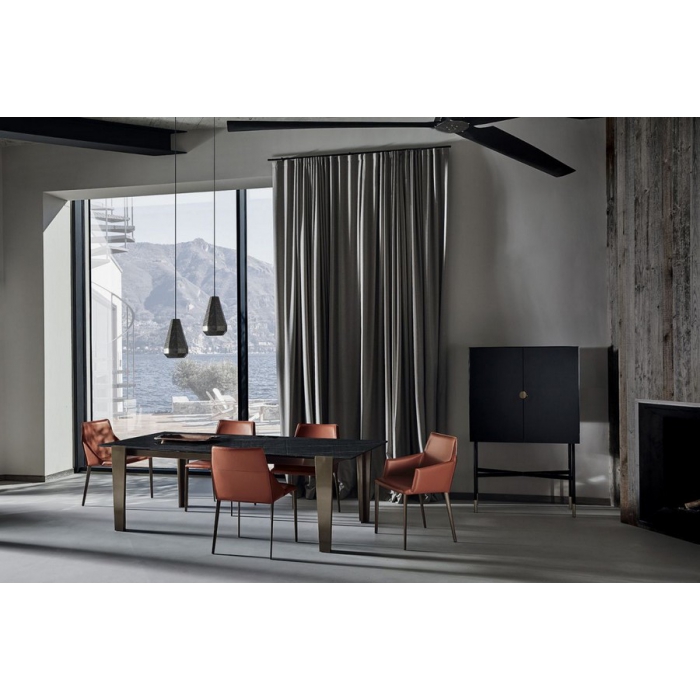 Pandora lamp by Bontempi with lacquered pendant