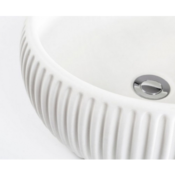 Cipì Round countertop sink in large polished concrete