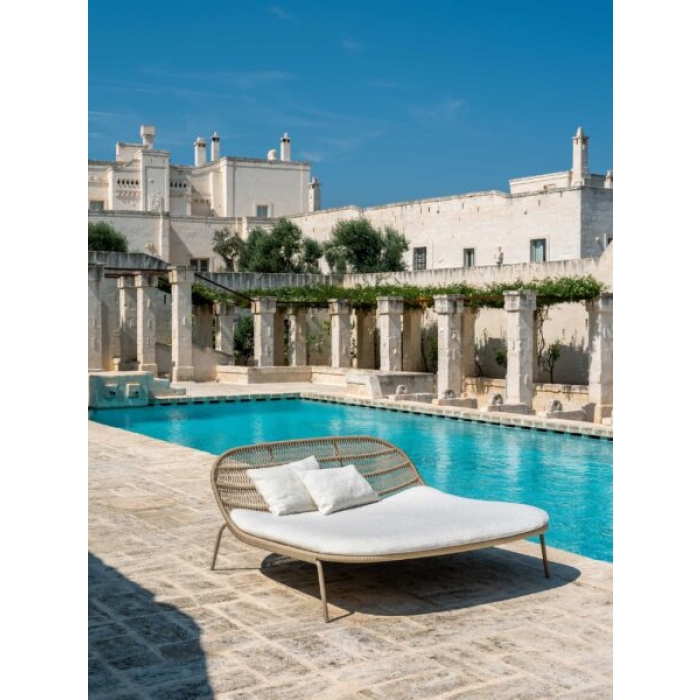 Panama daybed by Talenti