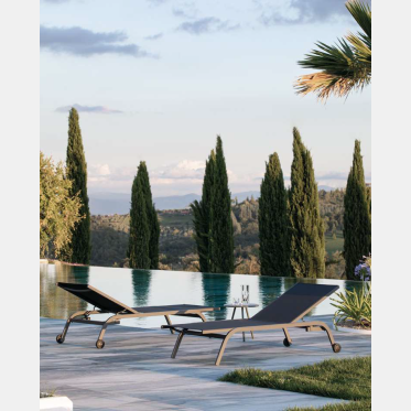 Vermobil's Firenze sun lounger