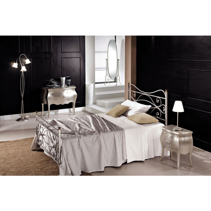 Half-size bed Hand-crafted wrought iron note