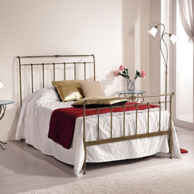 Young single bed in wrought iron handcrafted