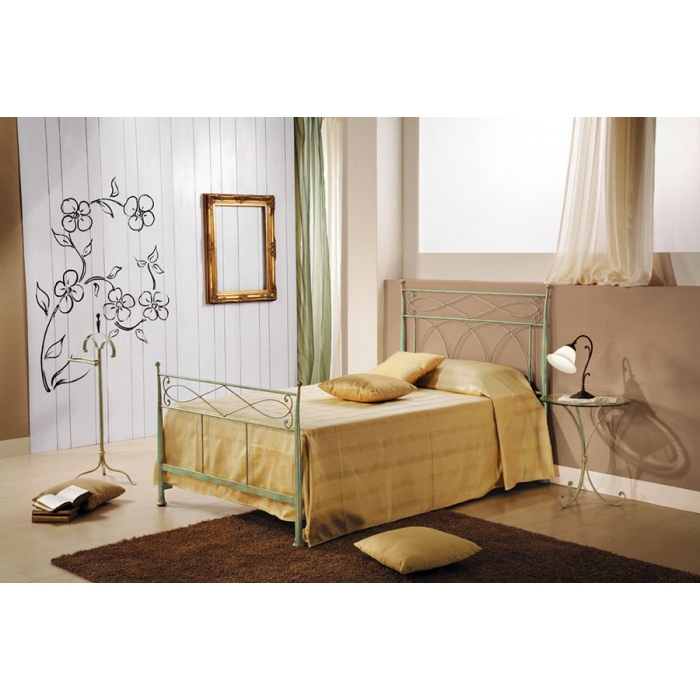 Amber bed in wrought iron handcrafted