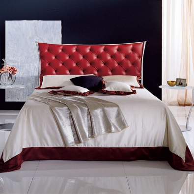 Enea Capitonné double bed by Pama Wrought iron beds