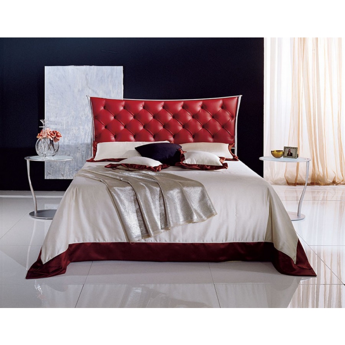 Enea Capitonné double bed by Pama Wrought iron beds