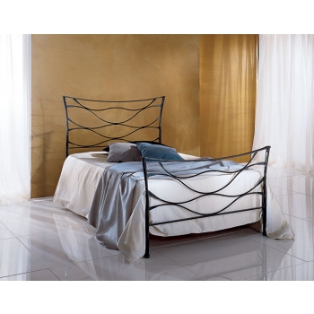 Enea single bed by Pama Letti