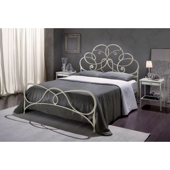 Wrought iron bed model Marseille by Pama Letti