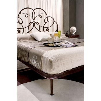 Wrought iron bed model Marseille by Pama Letti