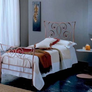 Kalì single bed by Pama Letti