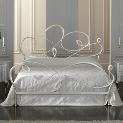 double bed in wrought iron Capriccio Cosatto