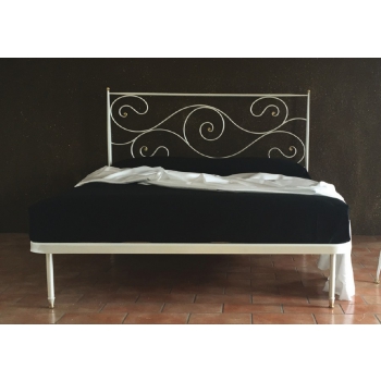 Wrought Iron Bed Paris model by Pama Beds